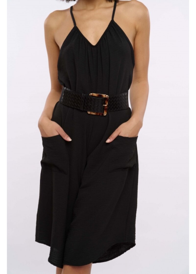 JUMPSUIT UNDER THE KNEE WITH STRAPS AND POCKETS
