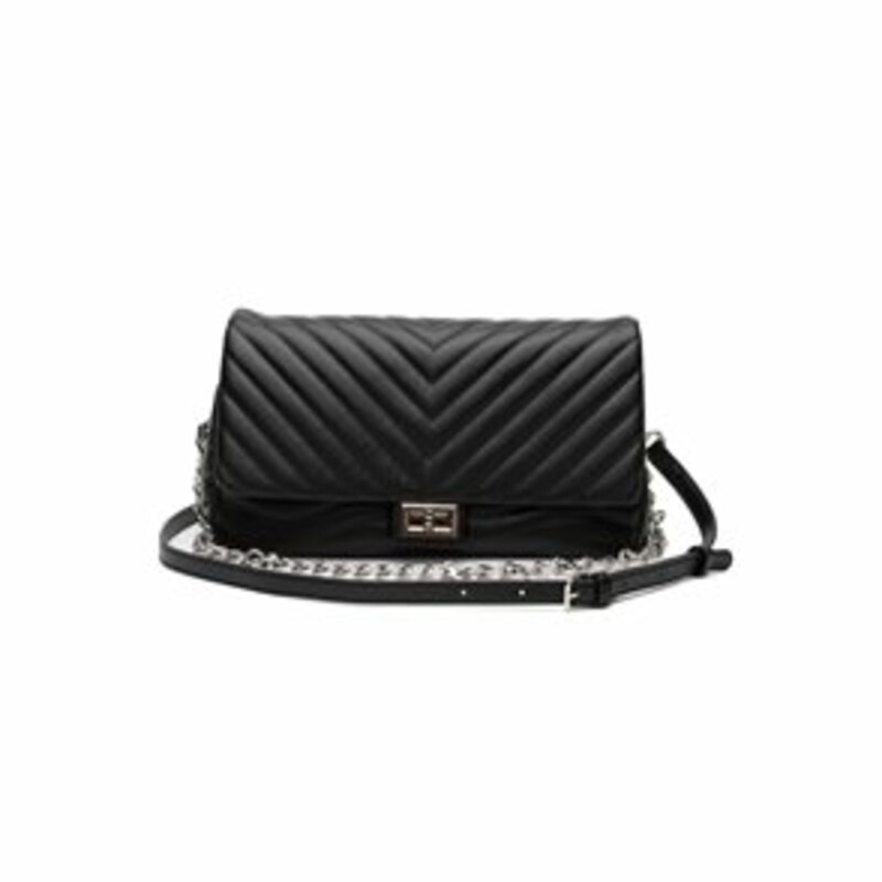 QUILTED CROSSBODY BAG.CHAIN STRAP.CLOSURE WITH METAL CLASP