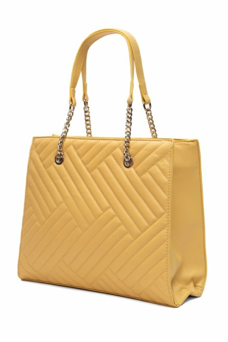 QUILTED SHOPPER BAG.SHOULDER STRAPS WITH CHAIN