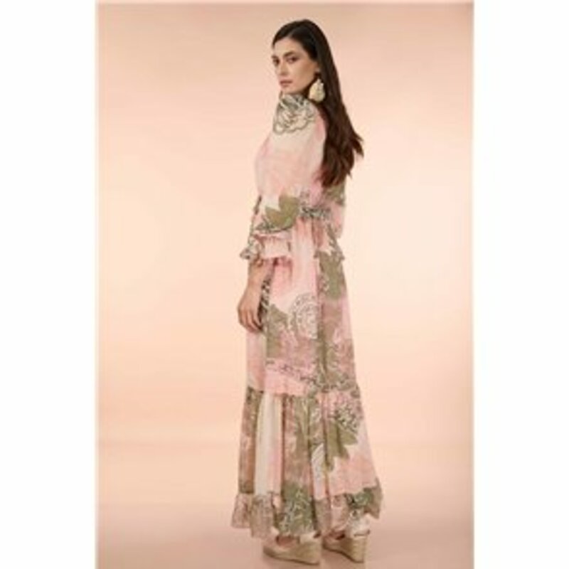 PRINTED MAXI DRESS WITH V-NECK AND TIES IN MATCHING FABRIC.MATCHING RUFFLED HEM MADE OF FABRIC