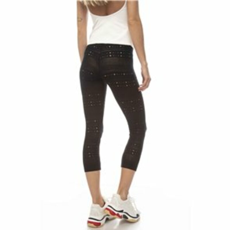 Leggings with stripes and holes design