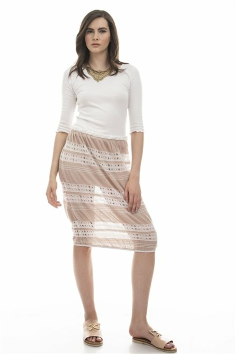 Skirt with two-tone stripes and holes design