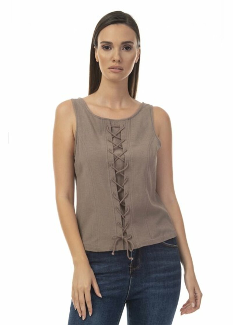 Sleeveless blouse with cross tie in the front