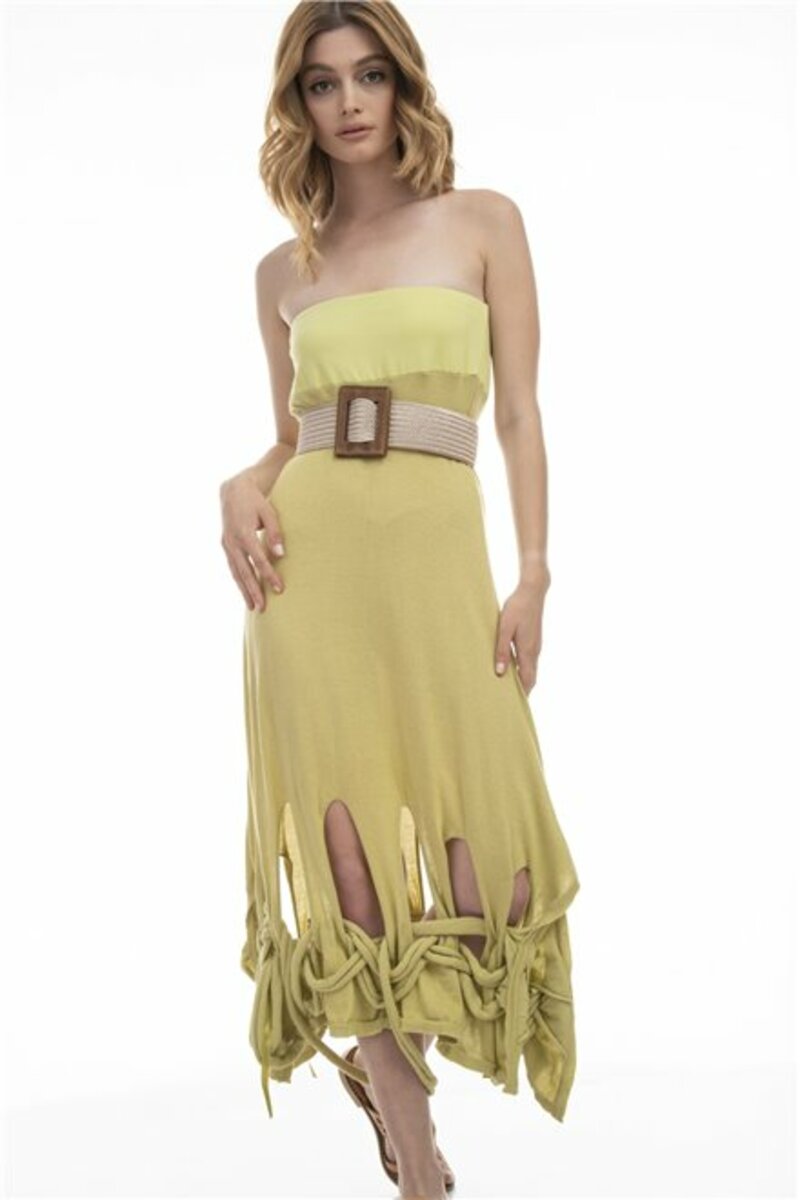 Strapless dress with special ties