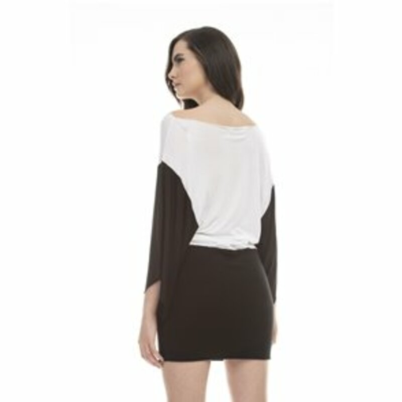 Two-tone mini dress with wide sleeves