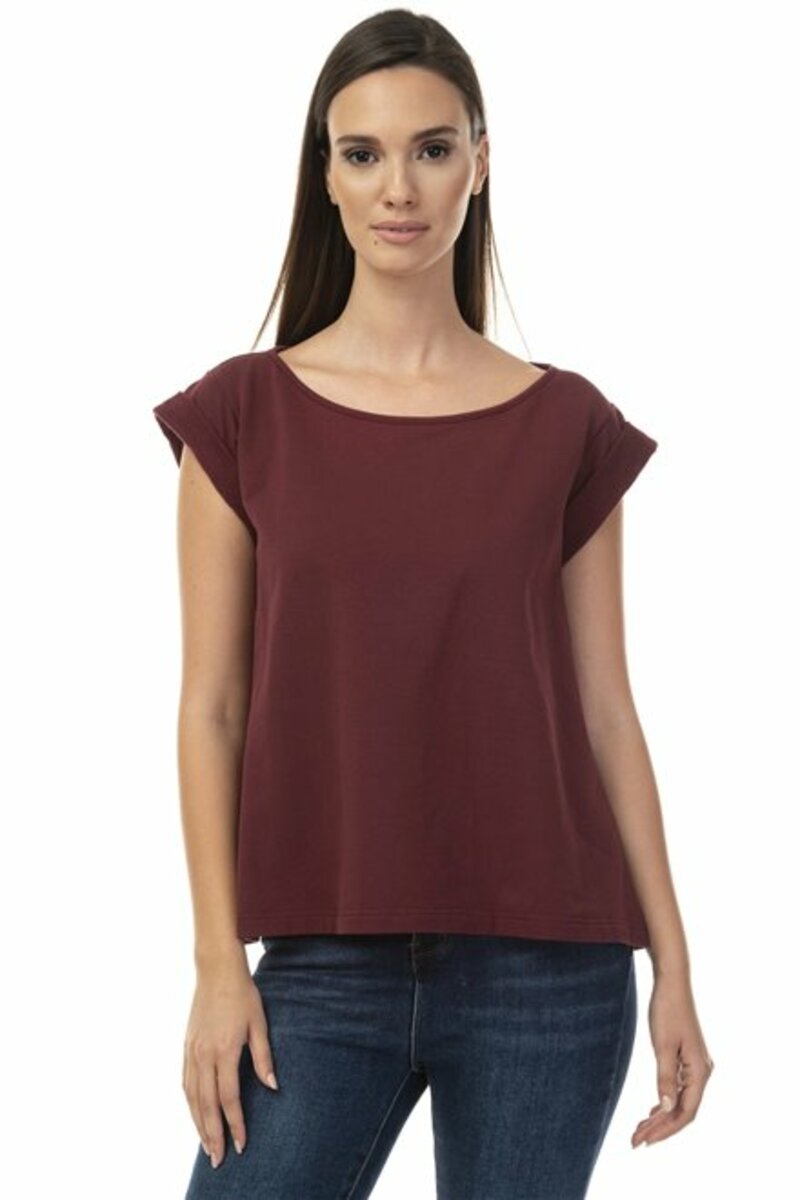 Short-sleeved blouse with a smiley neckline