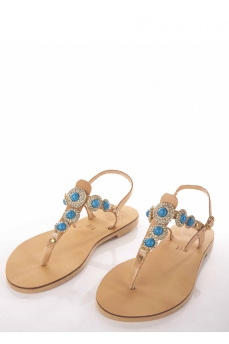 Leather sandal with blue stone