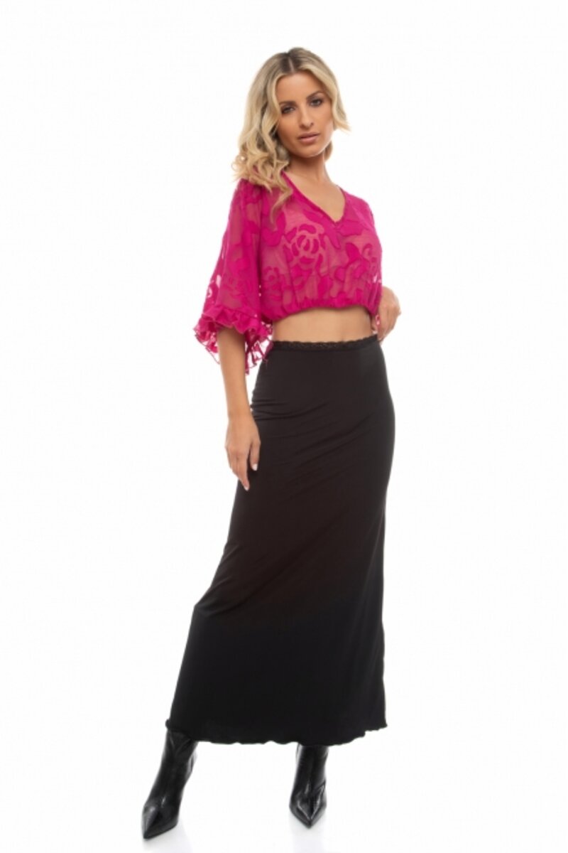 Long skirt with lace s....
