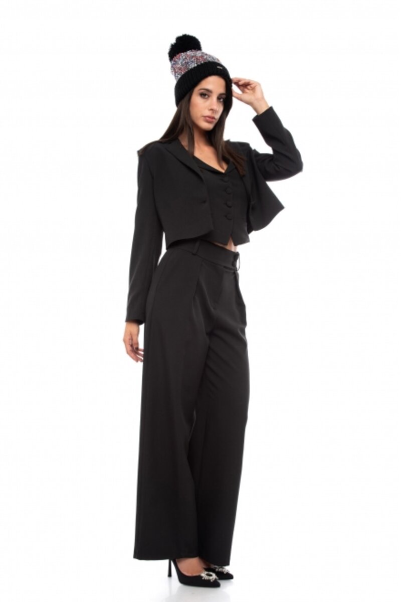 Pants with pleats and belt 3005