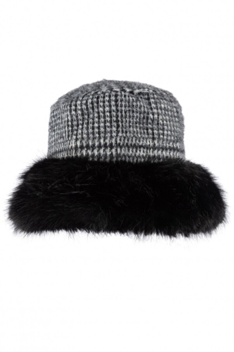 Hat with fur fine check CA102