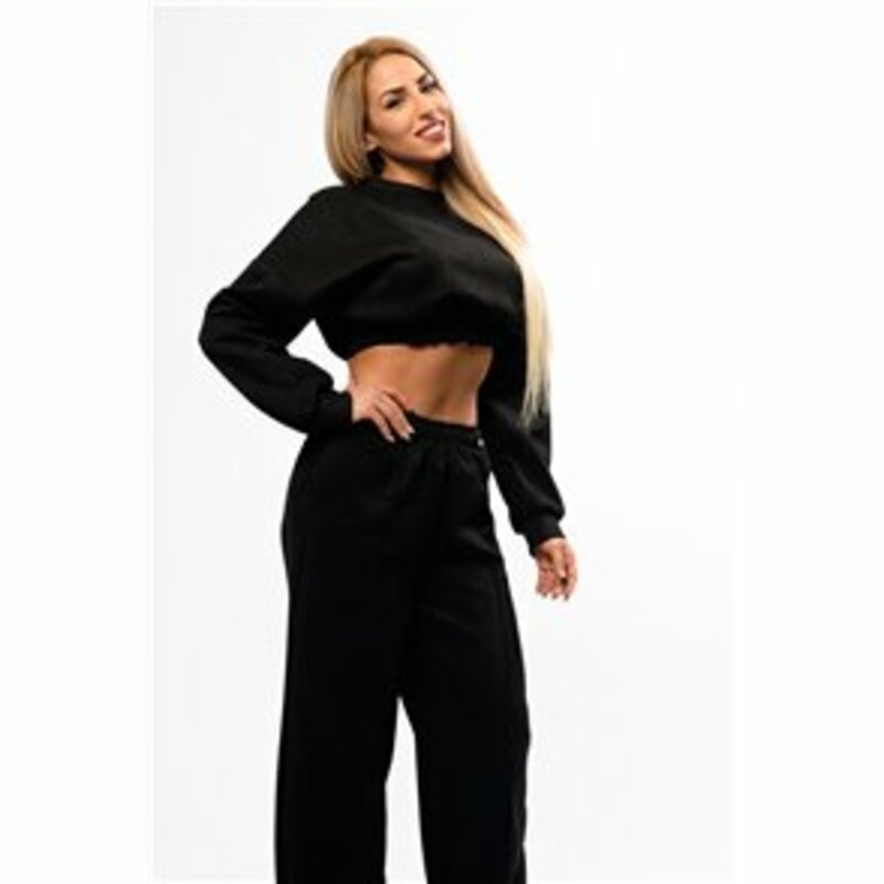 SET OF FORM WITH CROP TOP SWEATER SOFT VELVET TEXTURE