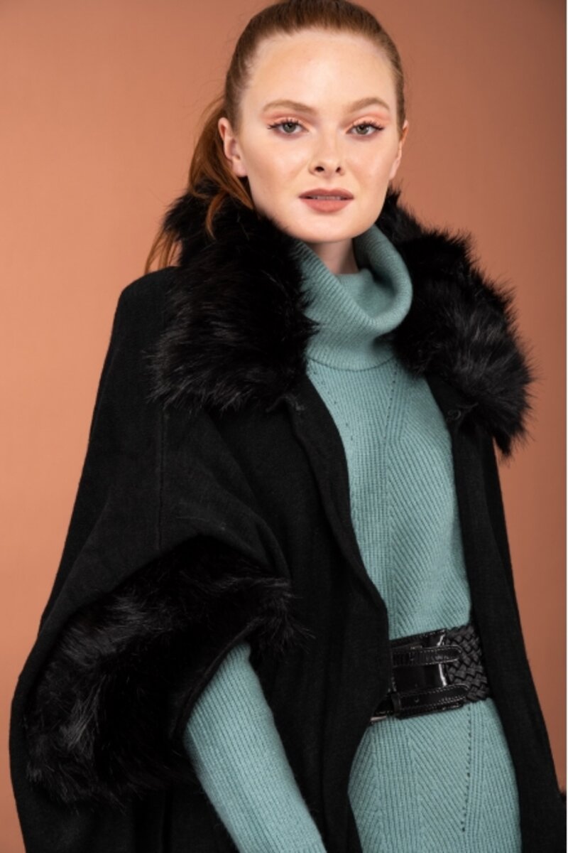 WOOL JACKET WITH FUR IN THE SLEEVE AND THE COLLAR