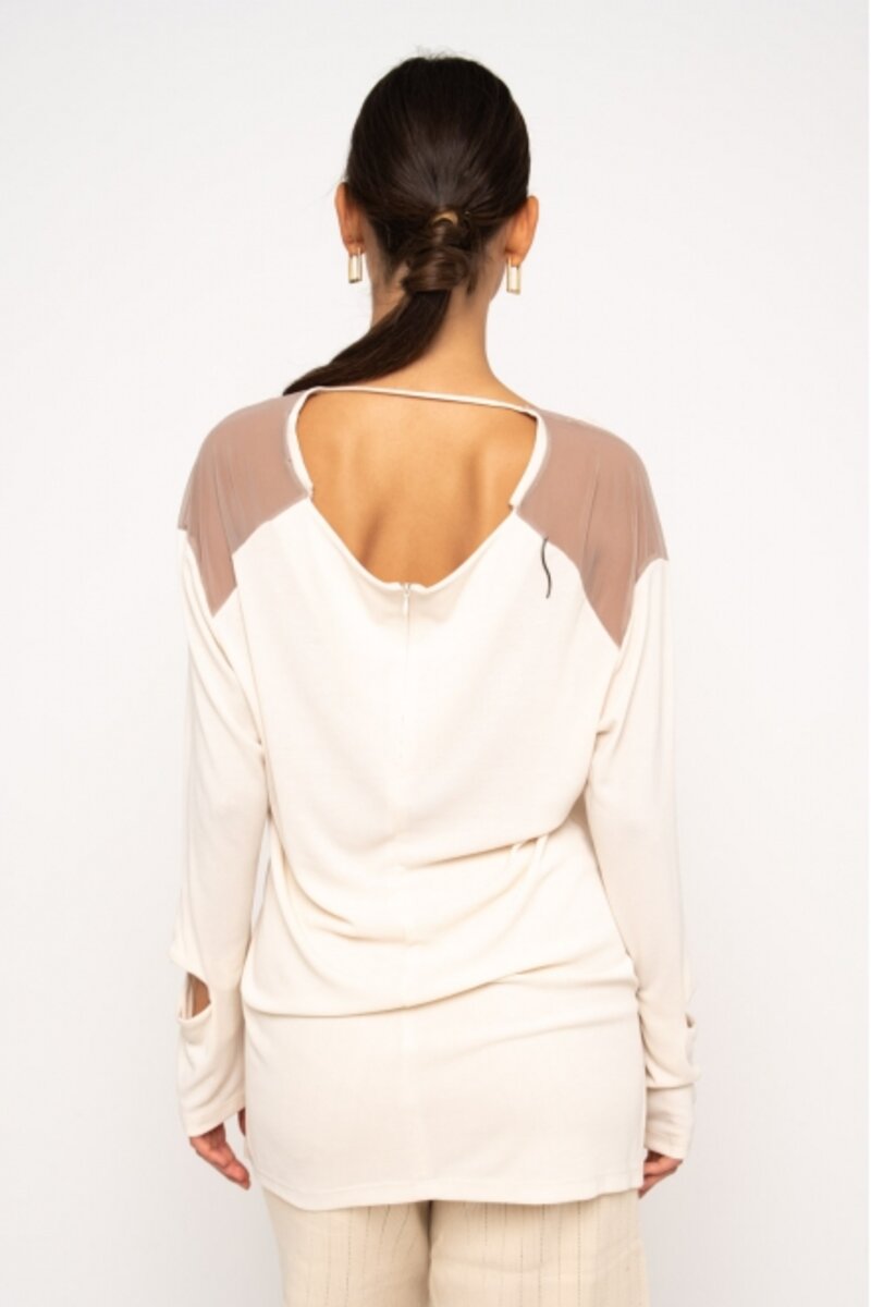 LONG BLOUSE WITH V DECOLLETAGE AND SEE THROUGH ON THE SHOULDER