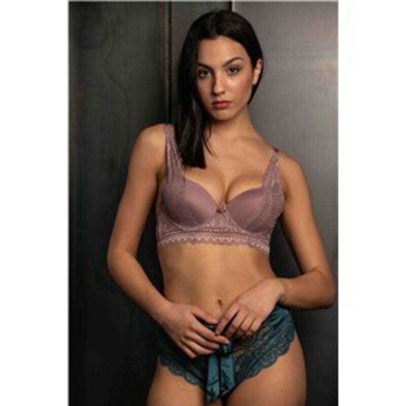 REINFORCED BRASSIERE FROM LACE