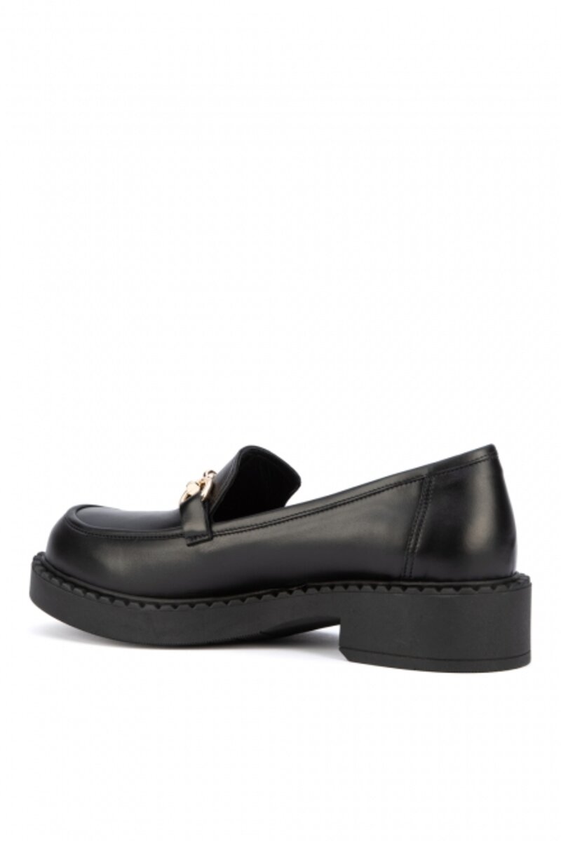 LEATHER LOAFERS WITH METALLIC BUCKLE